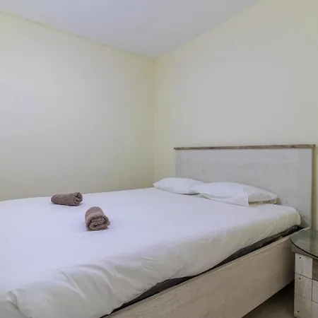 Apartment Amazing House 温馨民宿 *